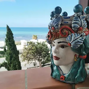 Guest house Frontemare Locazione Turistica, Porto Empedocle